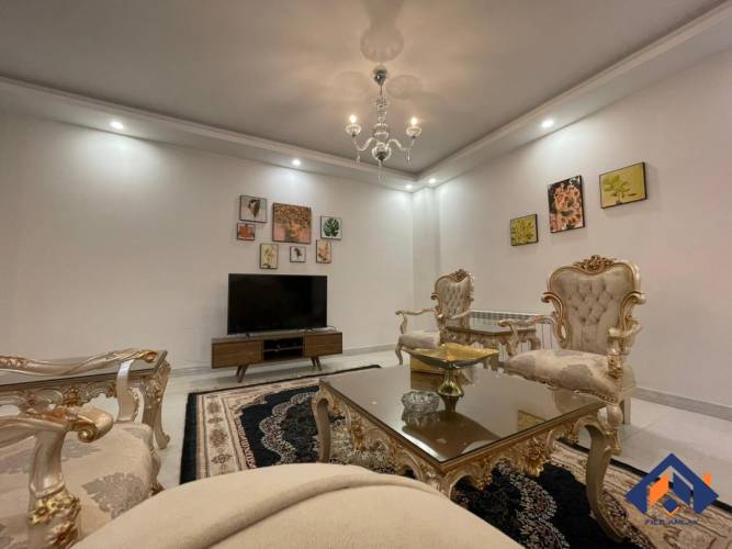 ساختمان ۱۰ واحدی یکجا مناسب شرکت و هتل و ...