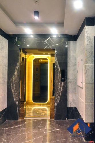 ساختمان ۱۰ واحدی یکجا مناسب شرکت و هتل و ...